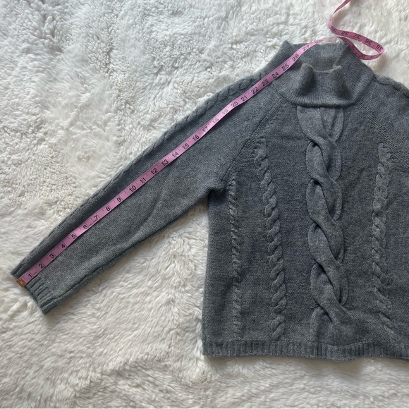 Quinn Cashmere Cable Knit Turtleneck Sweater - Picture 3 of 6